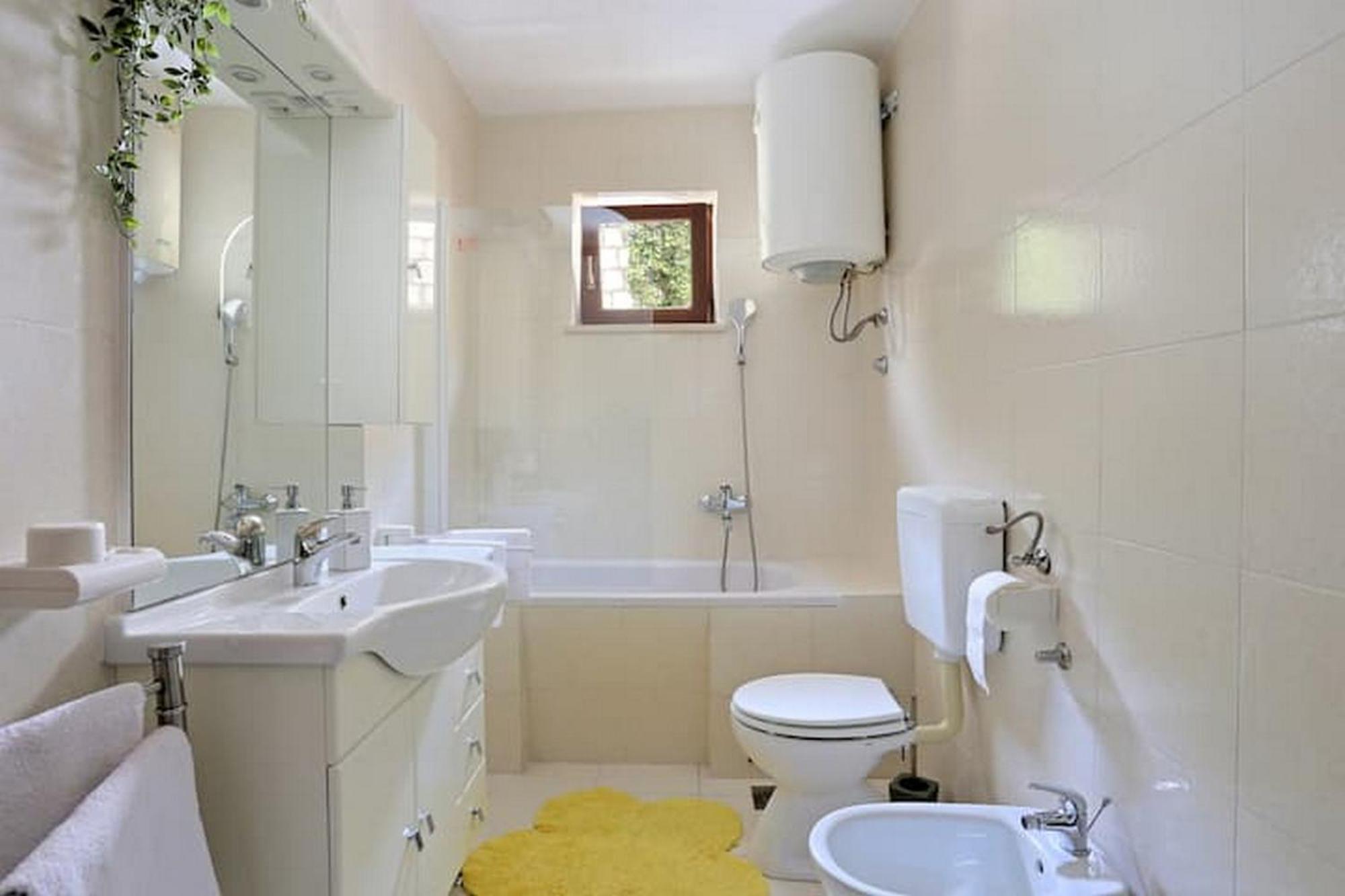 Holiday Home Mons Aureus Gornje Sitno Экстерьер фото