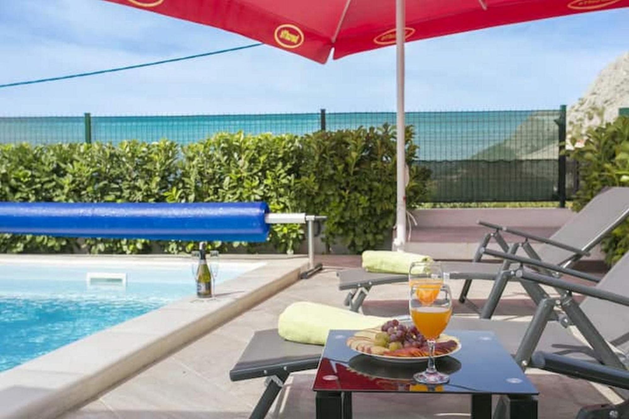 Holiday Home Mons Aureus Gornje Sitno Экстерьер фото