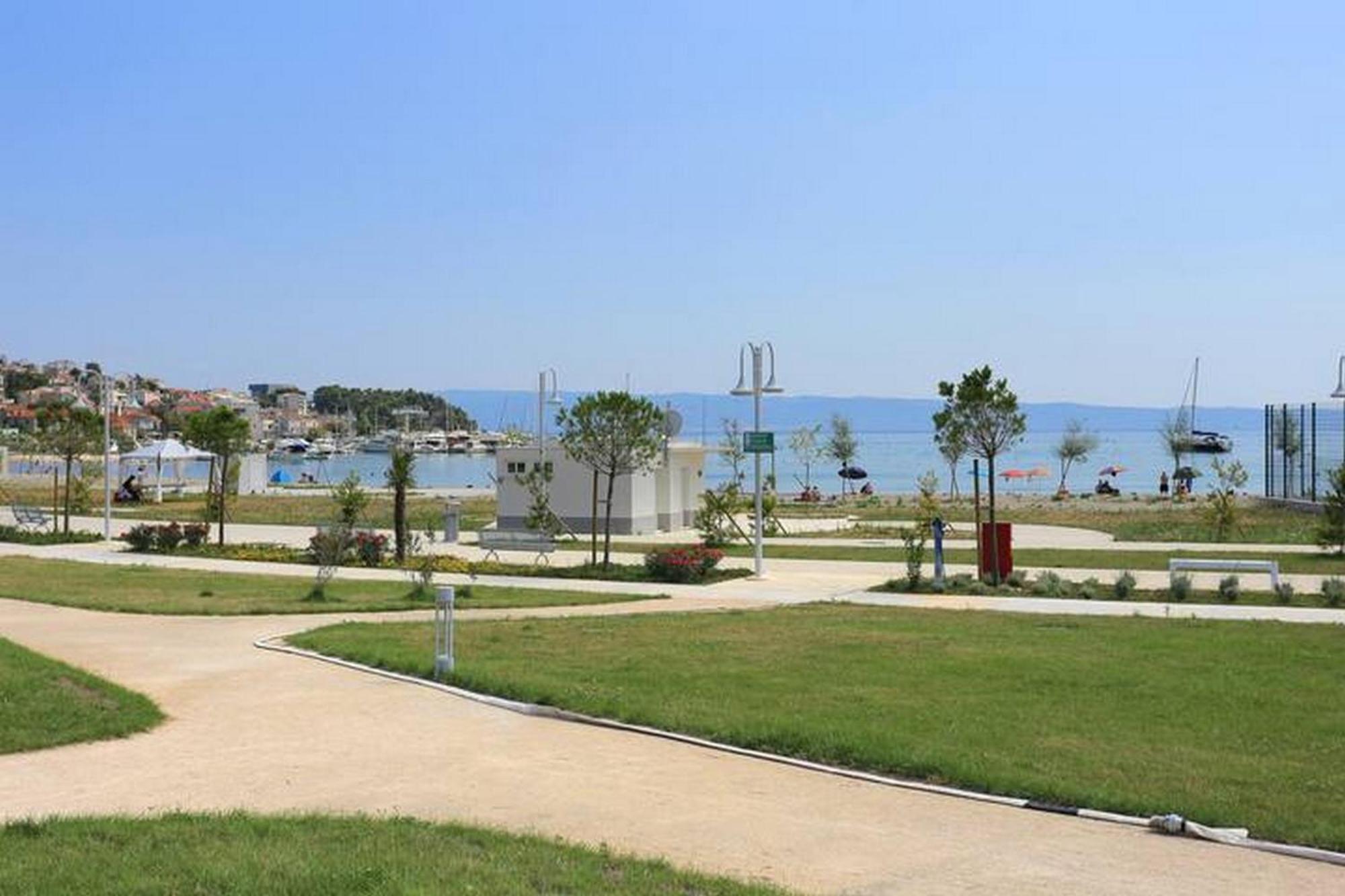 Holiday Home Mons Aureus Gornje Sitno Экстерьер фото